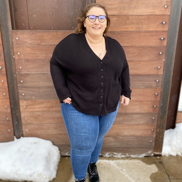 Meet your Posher, Rachel - Picture 1 of 1